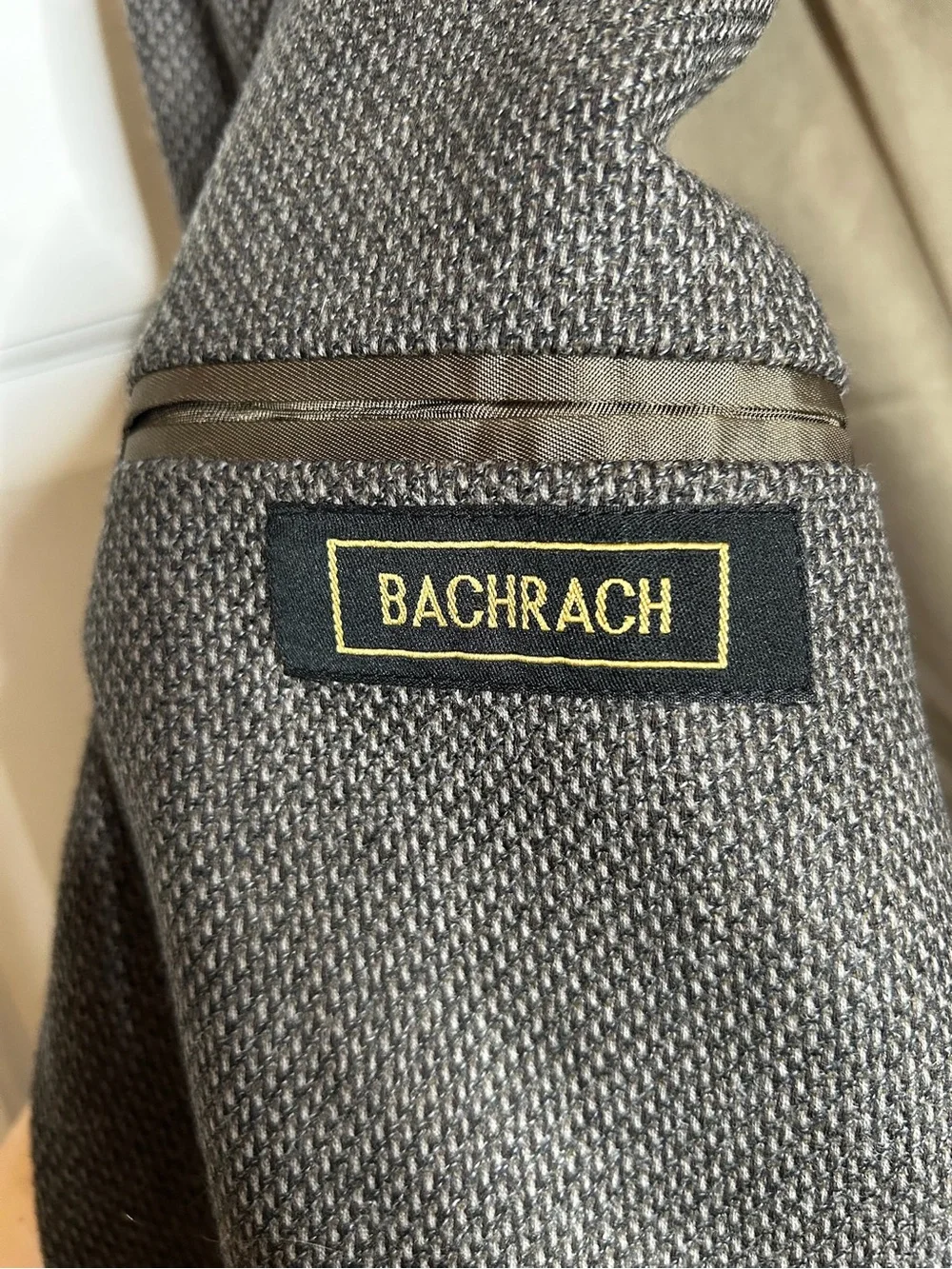 Bachrach Men's Gray Textured Sport Coat